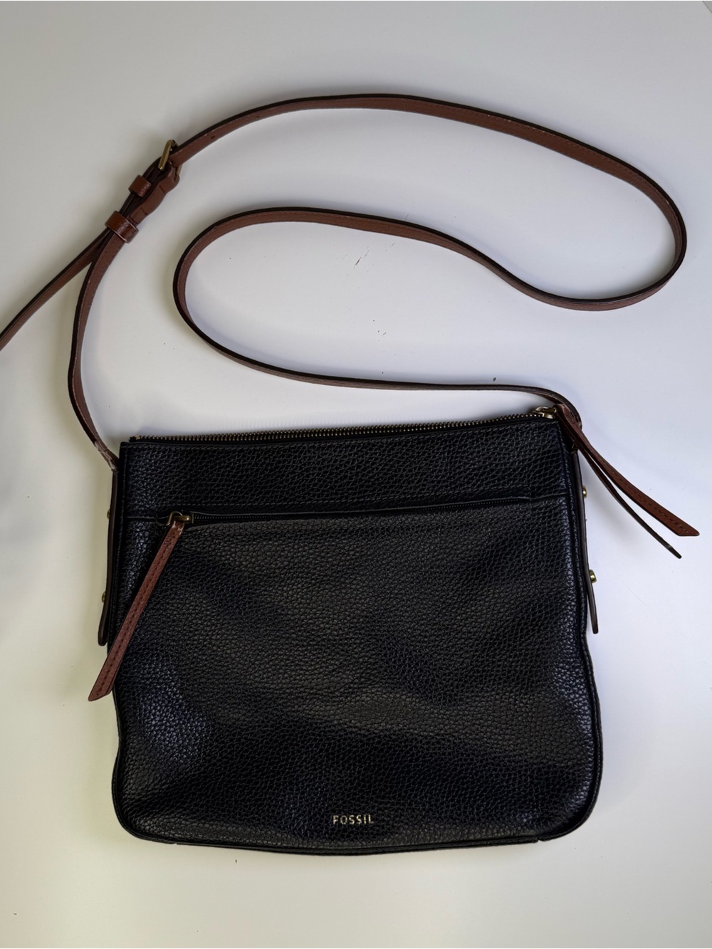 Fossil Black Pebbled Leather Crossbody Bag/Purse, Brown Strap, Gold Hardware